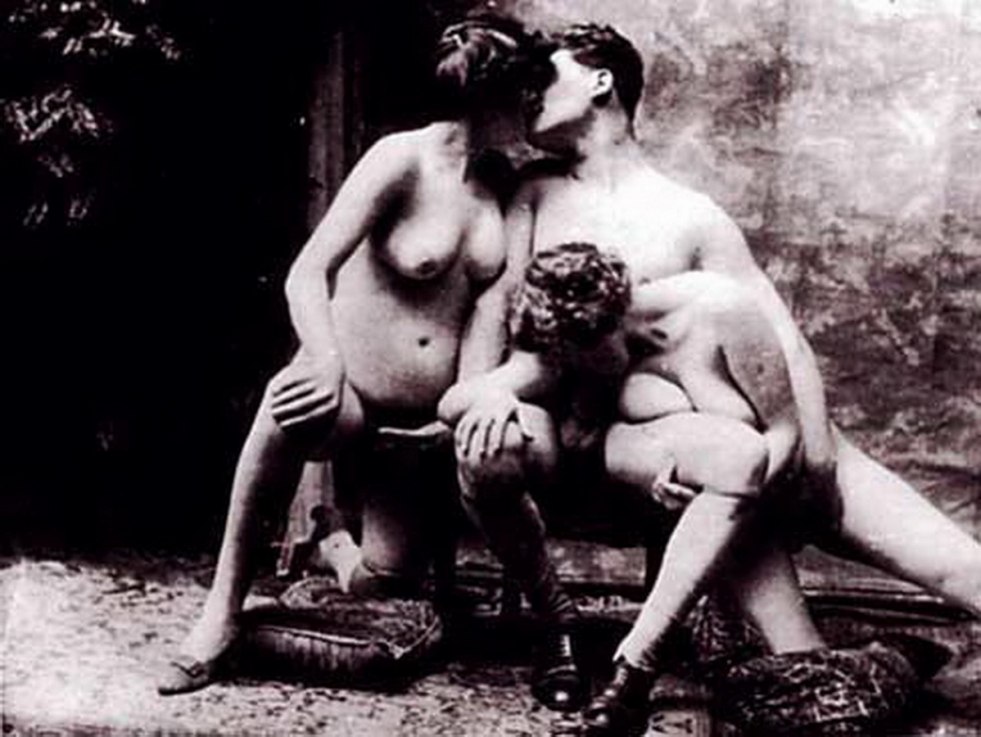 Pornographic retro