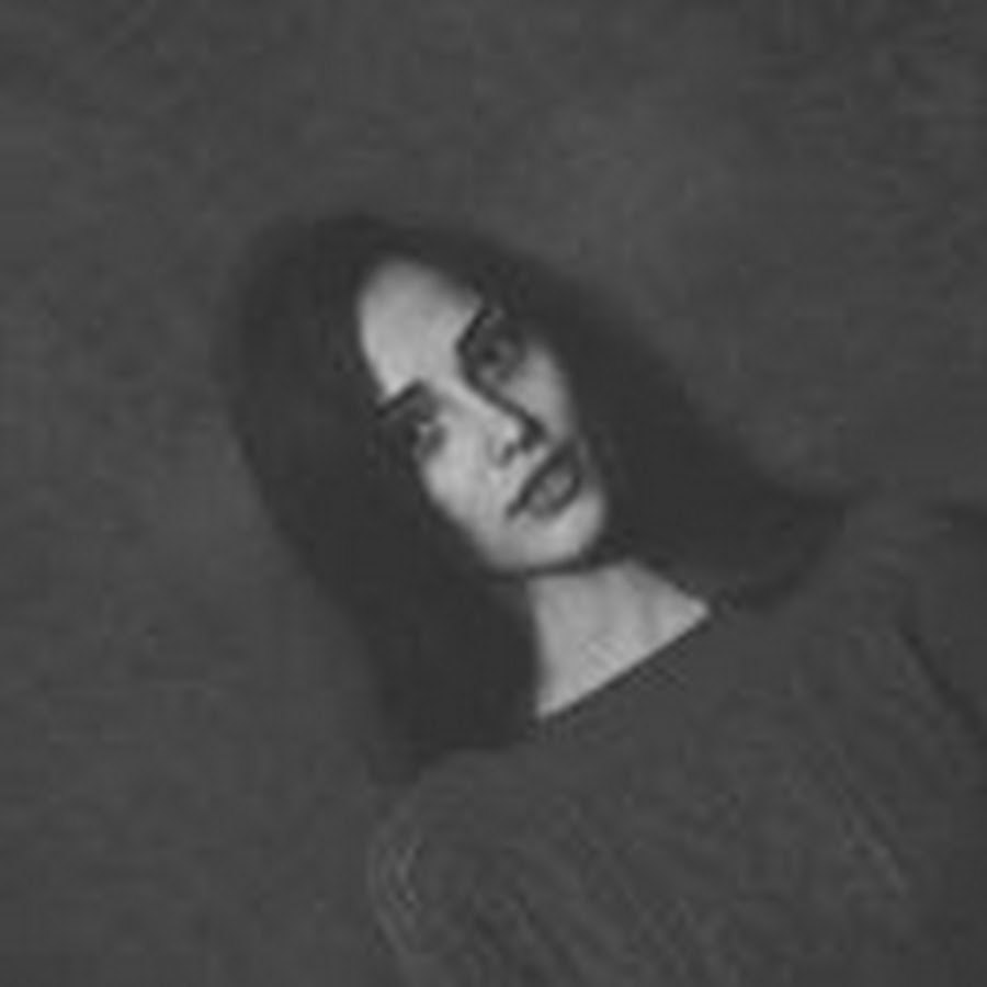 Summer is a romantic kiss