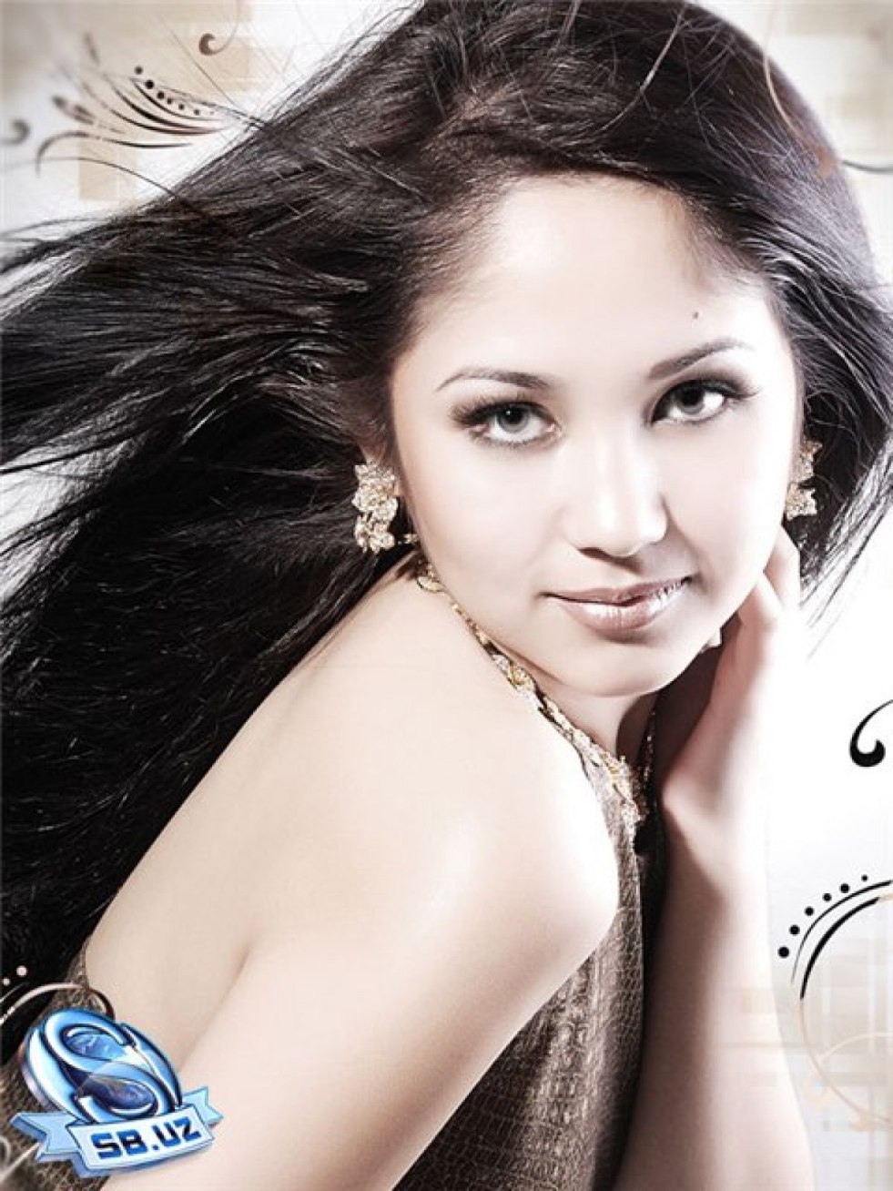 Ruxhona Biografiyasi