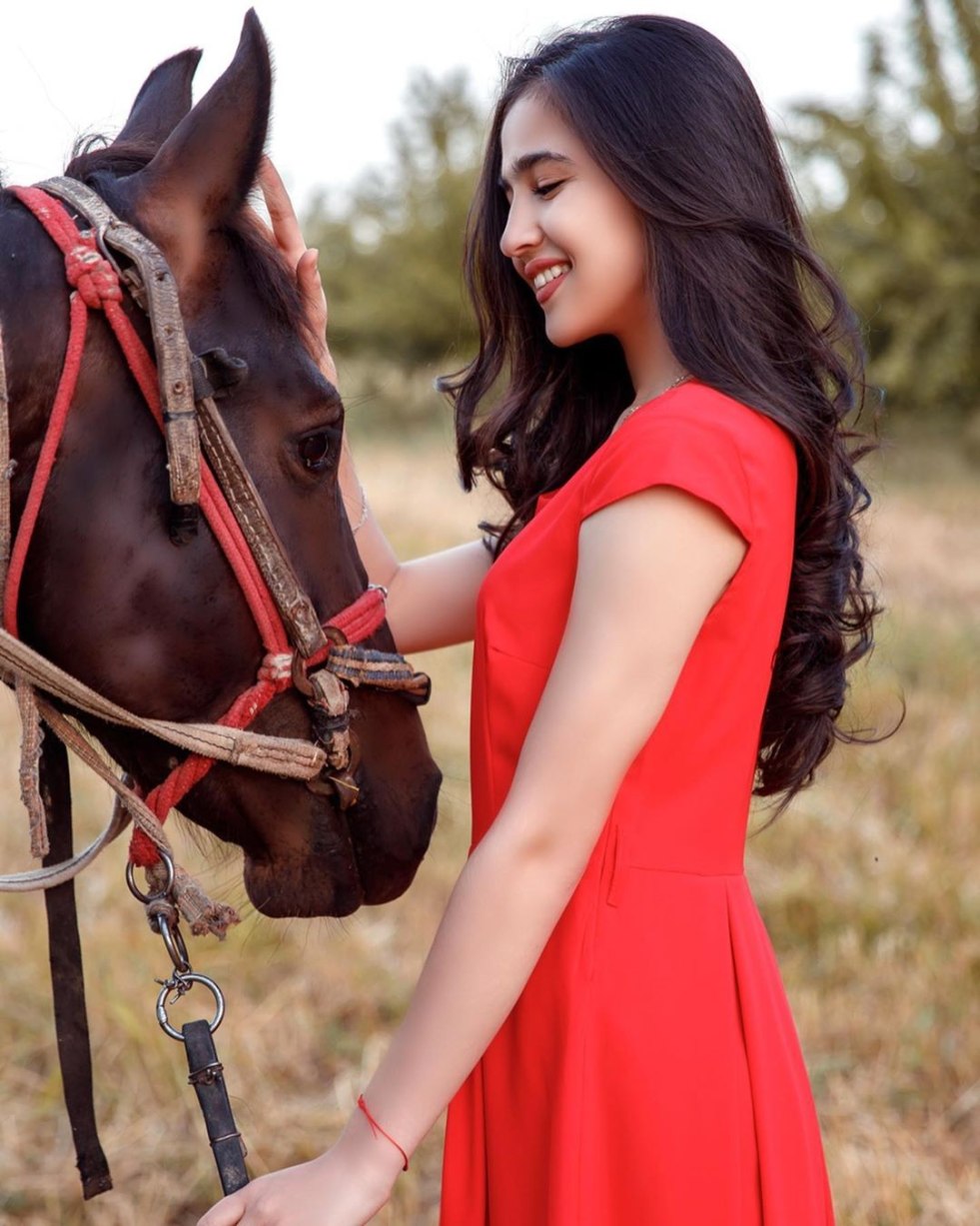 Rukhshona Karimova Date of birth