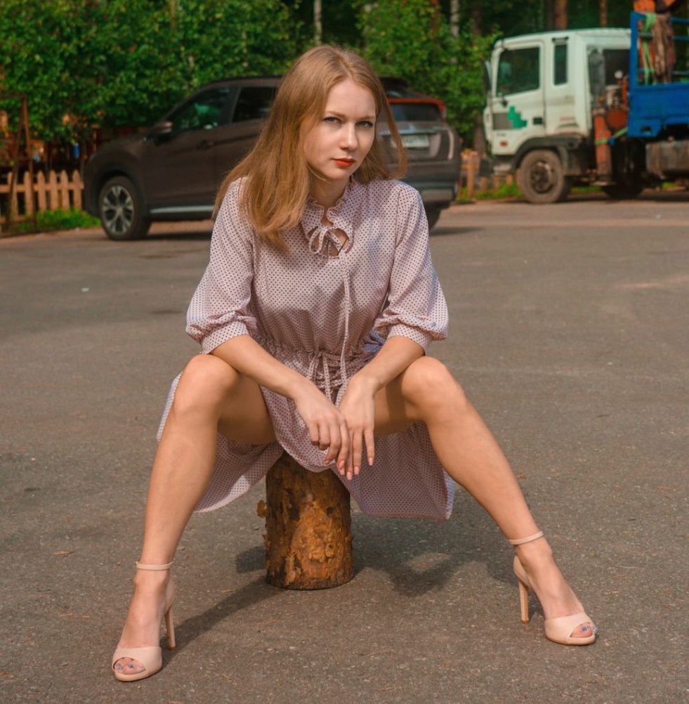 Shmekssy duck is naked