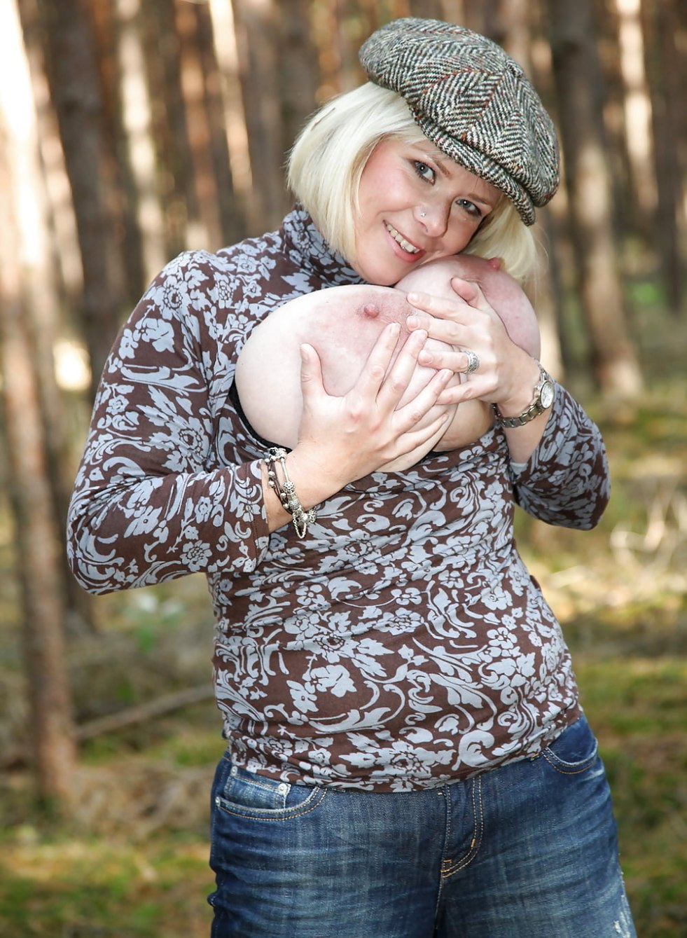 Chrissi 85G biography