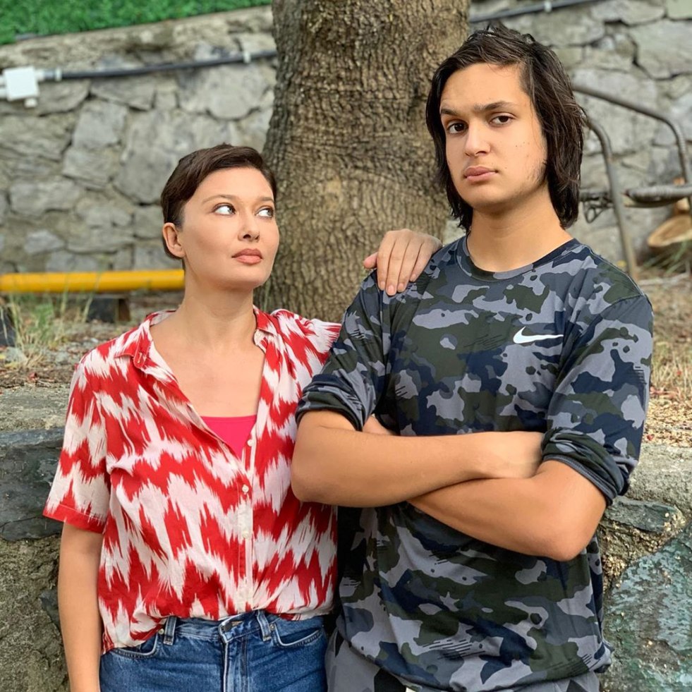 Nurgul Eshilchaya naked