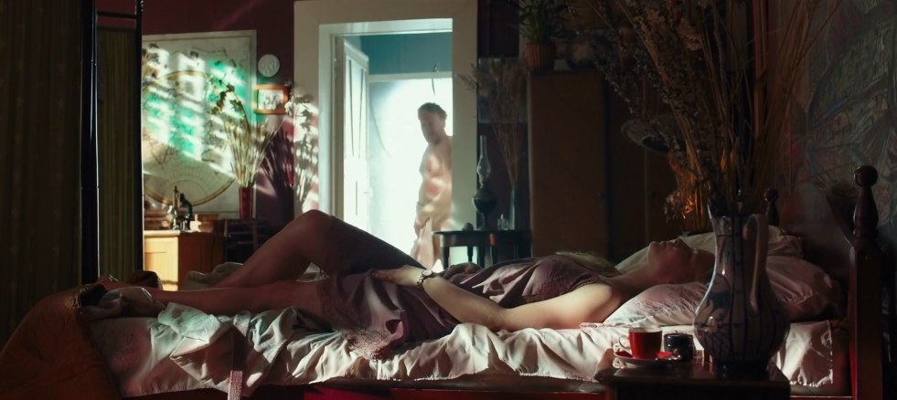 Actress Julia Snigir Naked