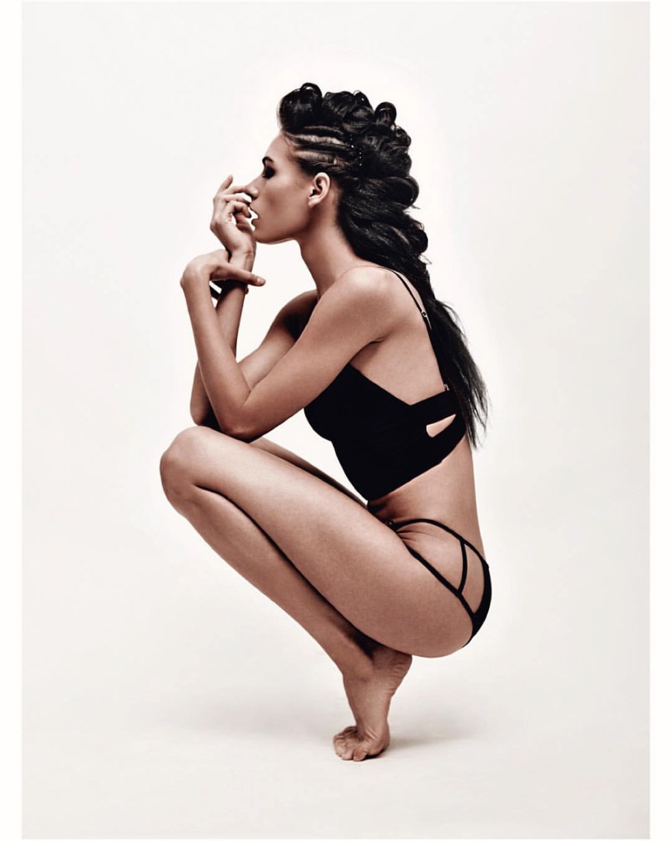 Model Candice Swuinfol in a swimsuit