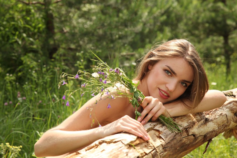 Samantha Rone foot legs