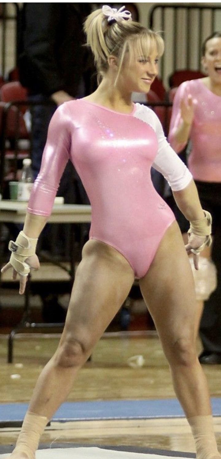 Sports Gymnastics Spread Legs