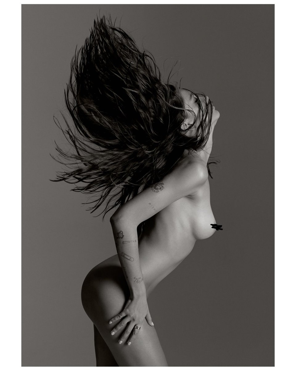 Karina Istomin naked breasts