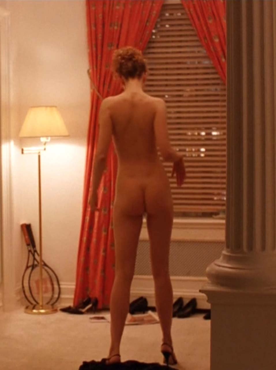 Nicole Kidman naked in the cinema