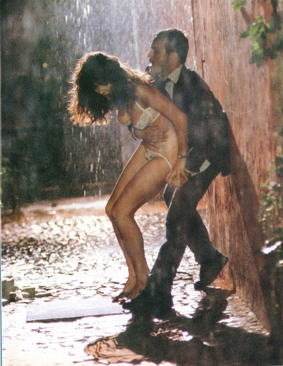 Photo shoot in the rain nude