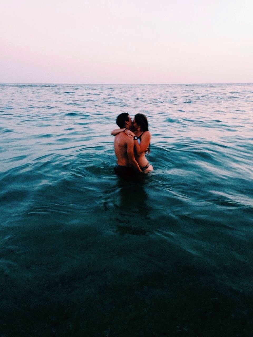 Photo shoot on vacation with a black man