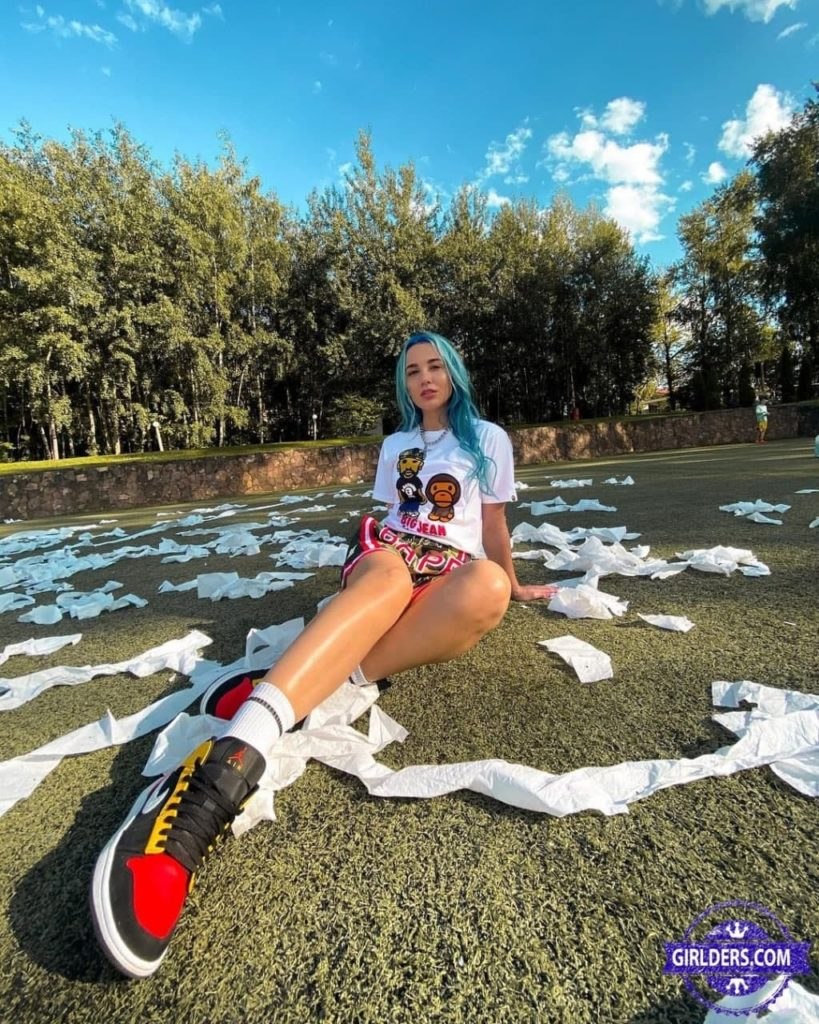 Naked frightened nymph