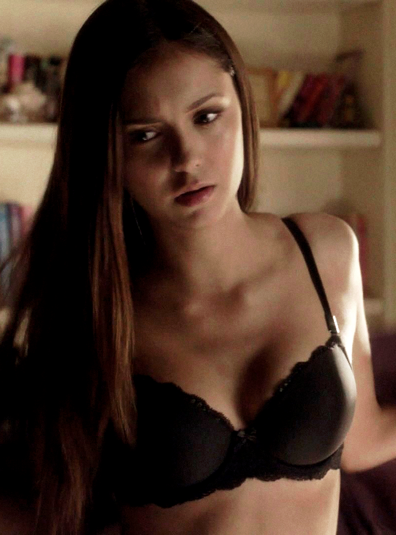 Elena Gilbert in Nizhny