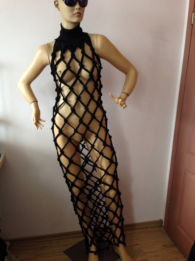 Sophie Di in transparent linen