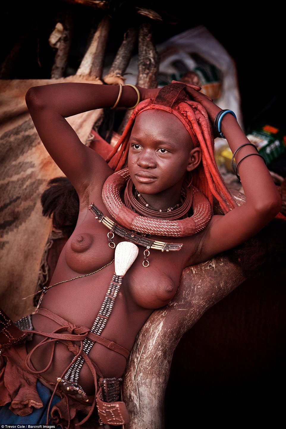 Khimbia women naked