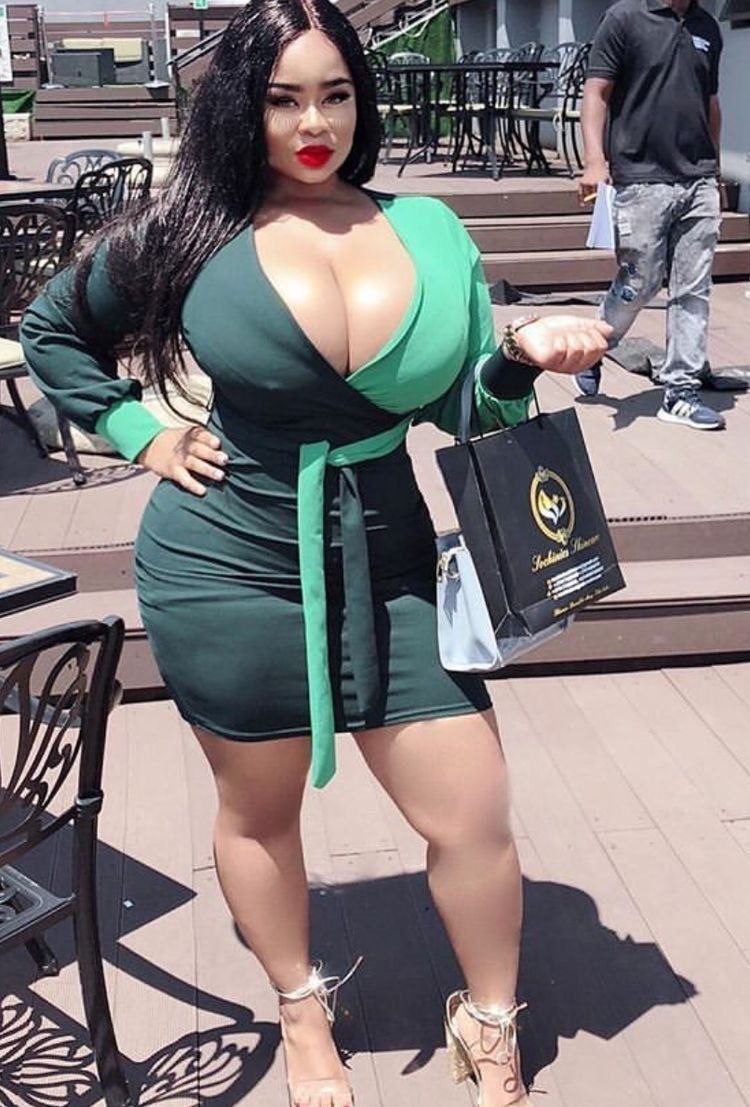 Carla James Sayz Plus