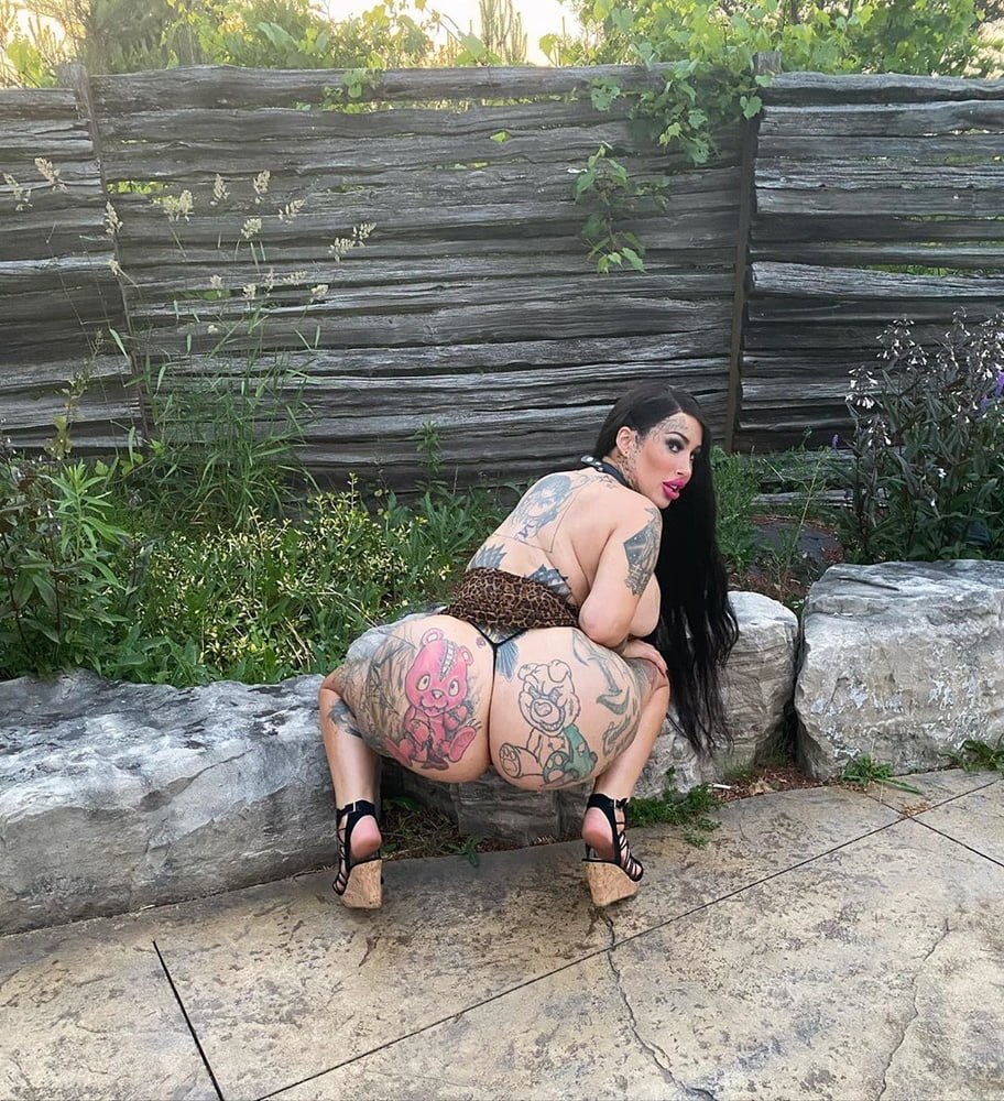 Mary Magdalen Bimbo Naked