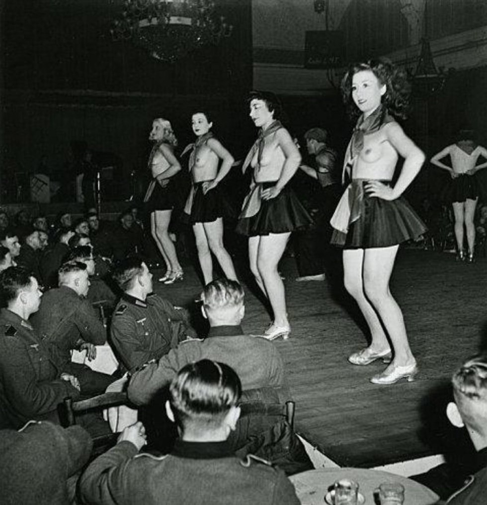 Carrie Chambers actress