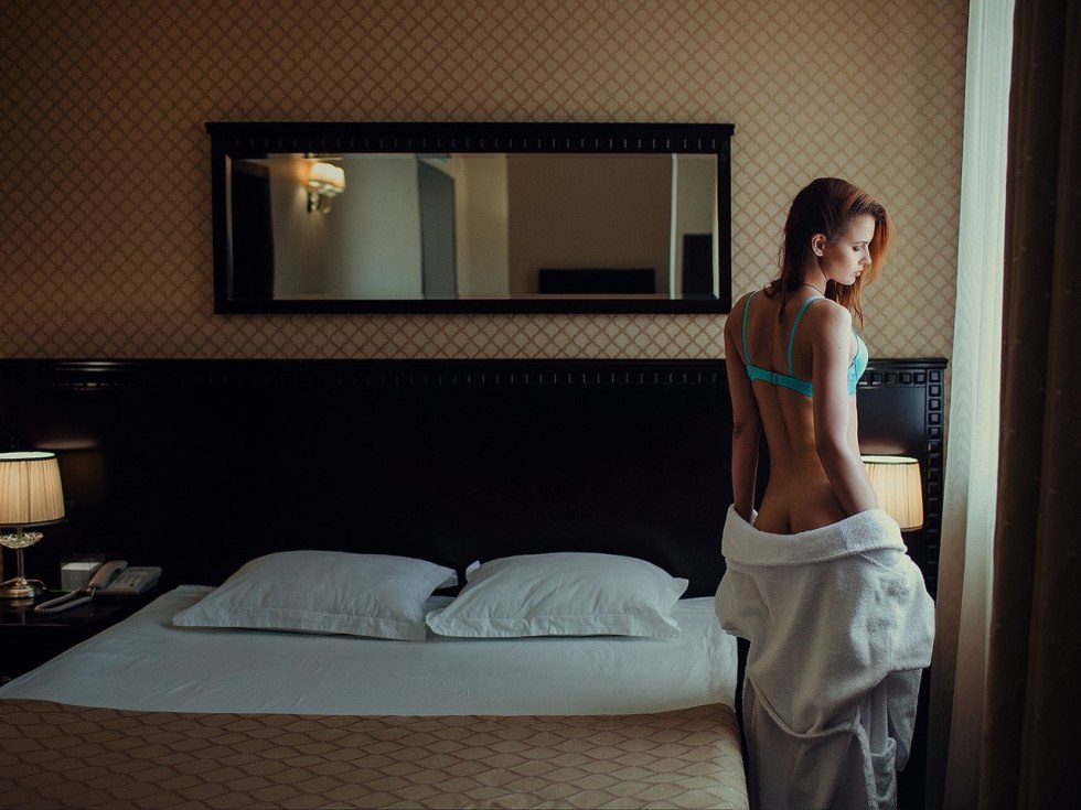 Photoshoot in the bedroom