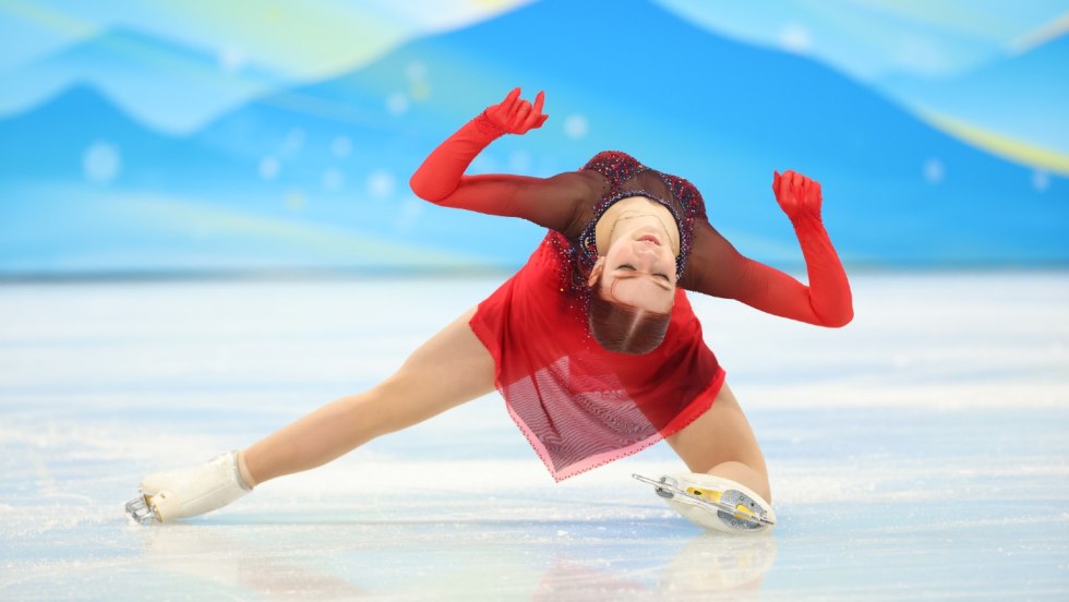 Alexandra Trusova skater 2021 redhead
