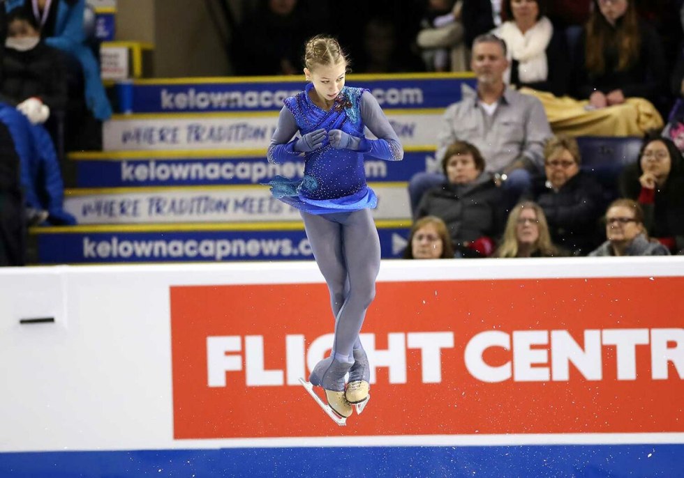 Alexandra Stepanova skater Maxim