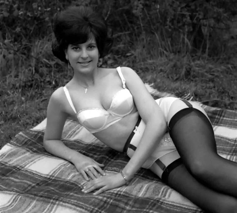 Retro Aunts
