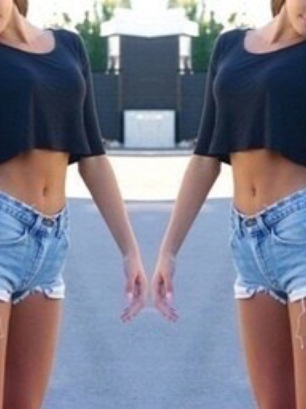 Beauties in sexy shorts