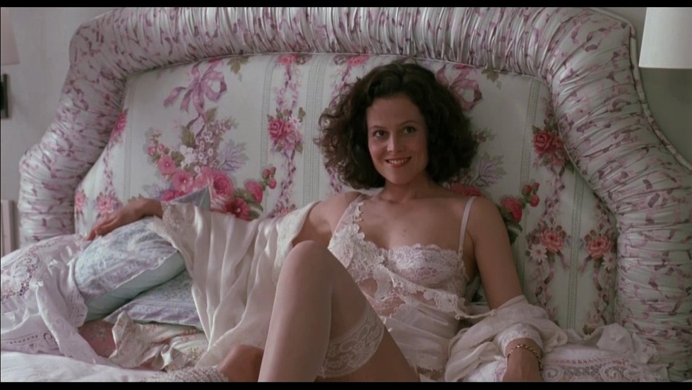 Ikarus is an infinite summer