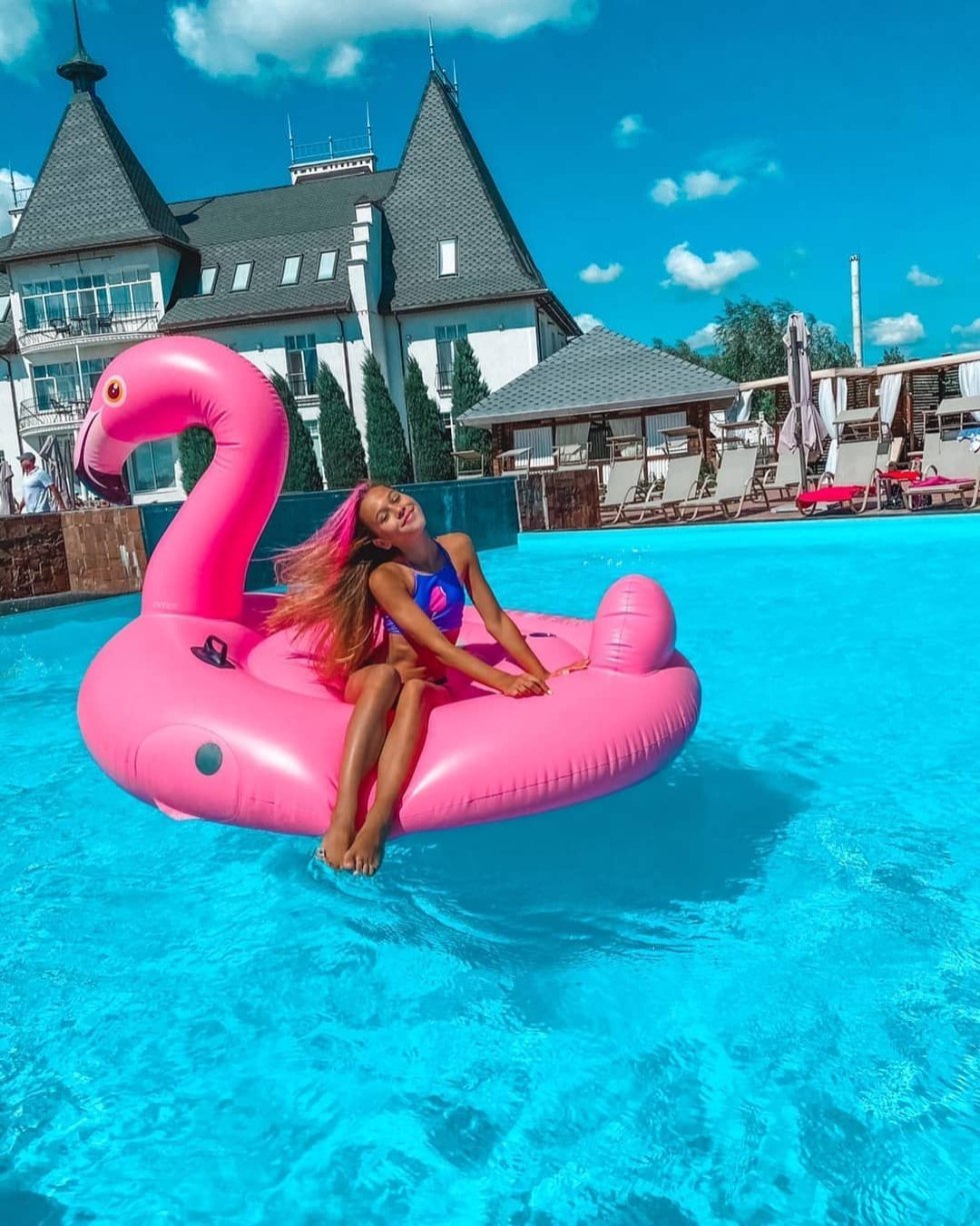 Milan Nekrasova in the pool