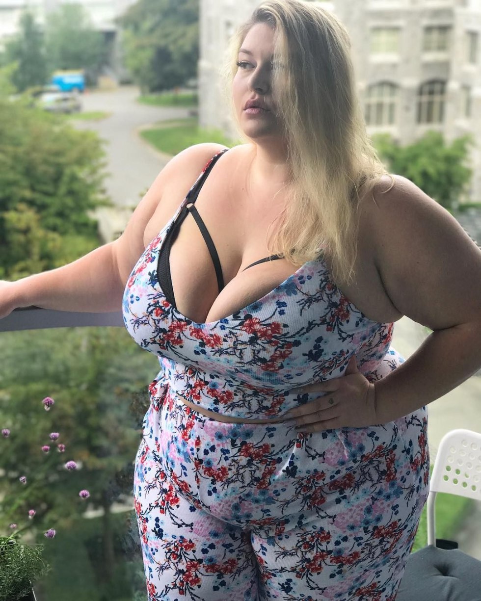 Fat women amateur