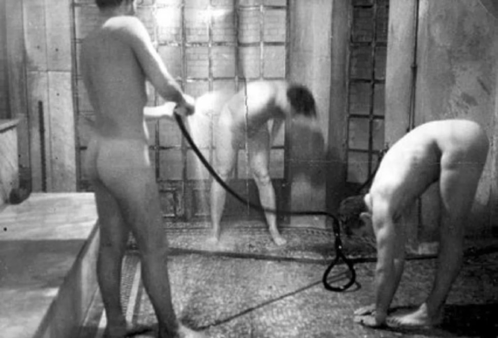 Sebastian Kemp naked people