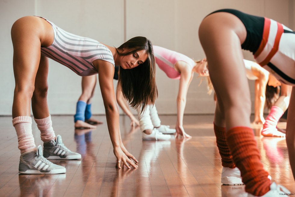 Jordan Carver in the Hall