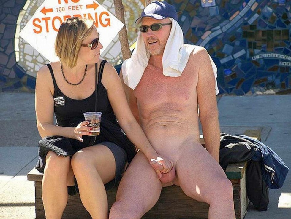 Men's members in public