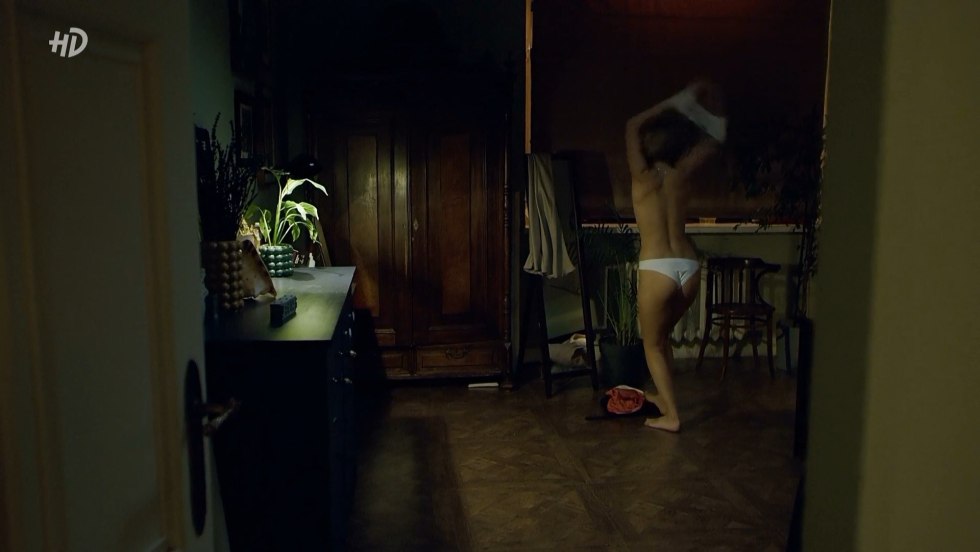 Normal ordinary naked