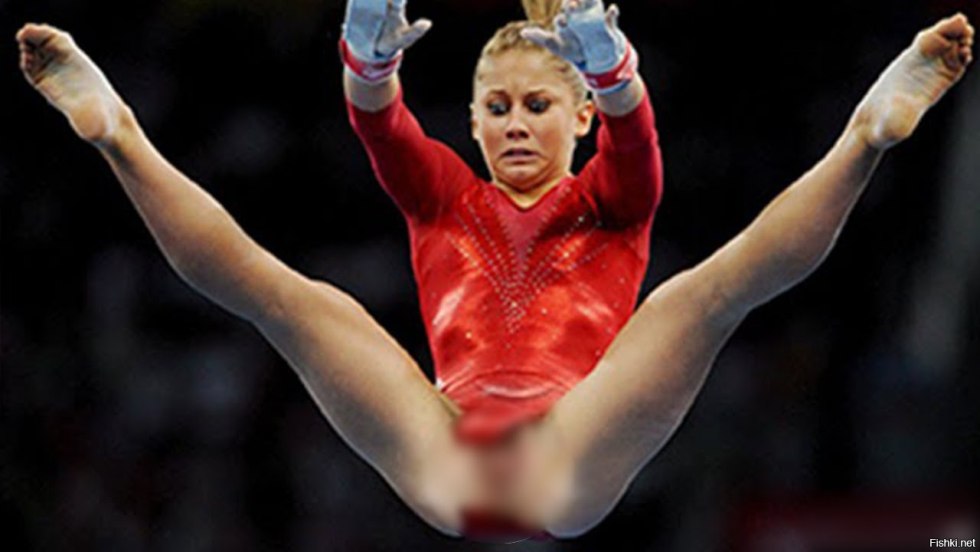 Juicy mothers in swimsuits