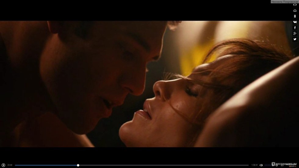 Jennifer Lopez in bed