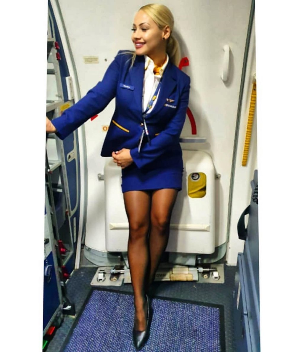 Stewardesses in Bikini VietJet Air (Vietnam)