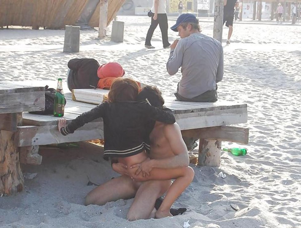 Naked chicks on Kazantip fucking