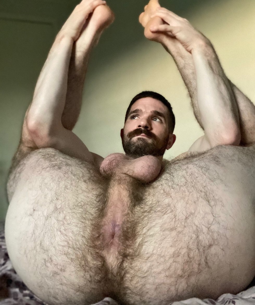 Super hairy naked women