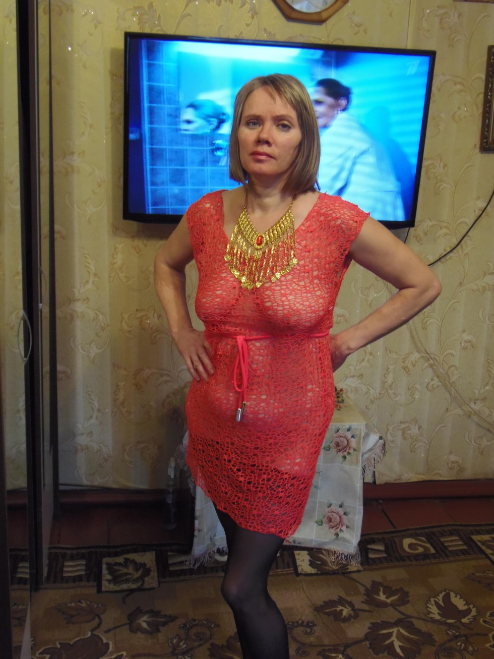 Elena cat model naked