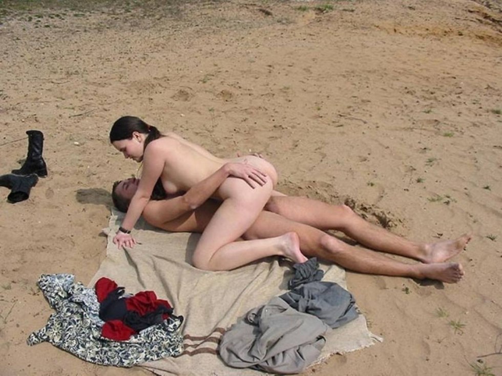 Fucking on a public beach