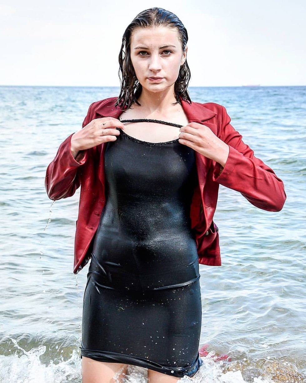 Vanessa Mejia (Vanessa Mejia)