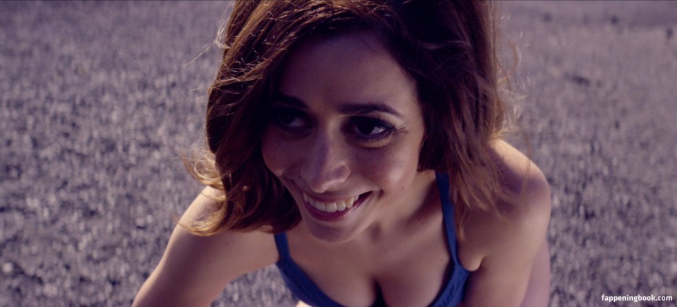 Christine Milioti Hot