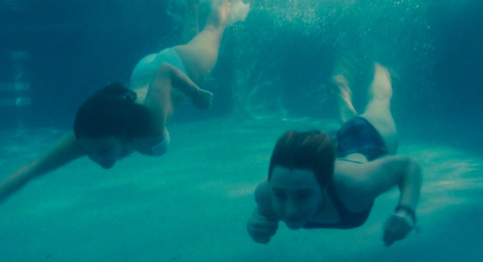 Nina Kravitz photo shoot naked