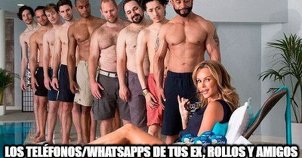 Latex leggings are male