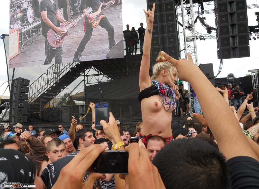 Naked boobs at the rock festival