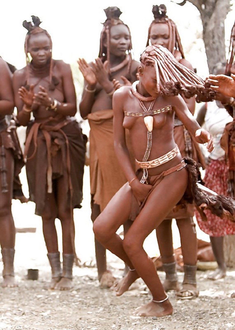 Khimbia women naked