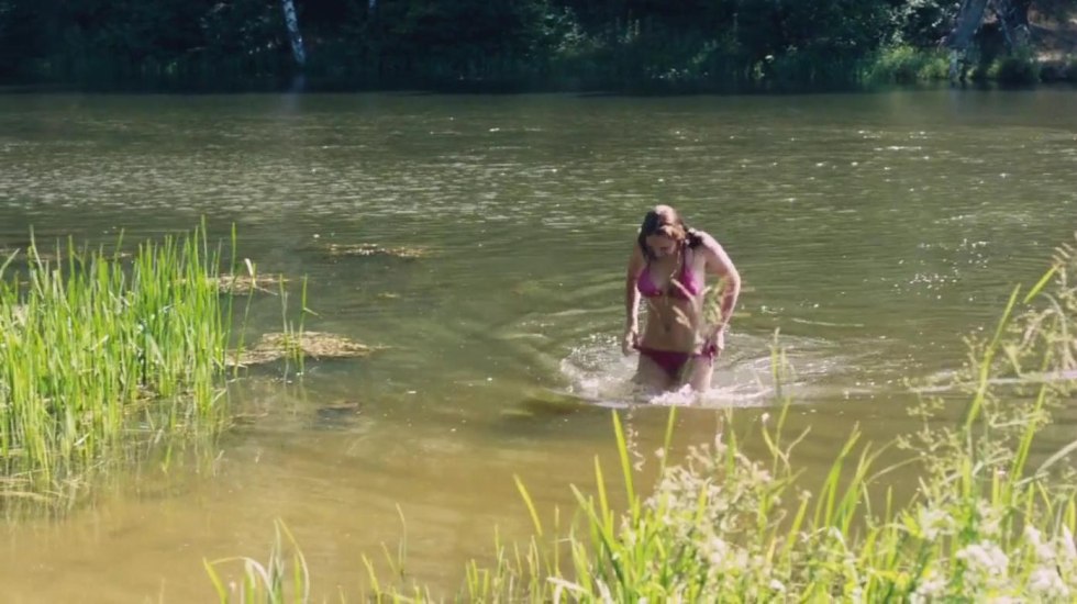 Yanina Studilina Tits