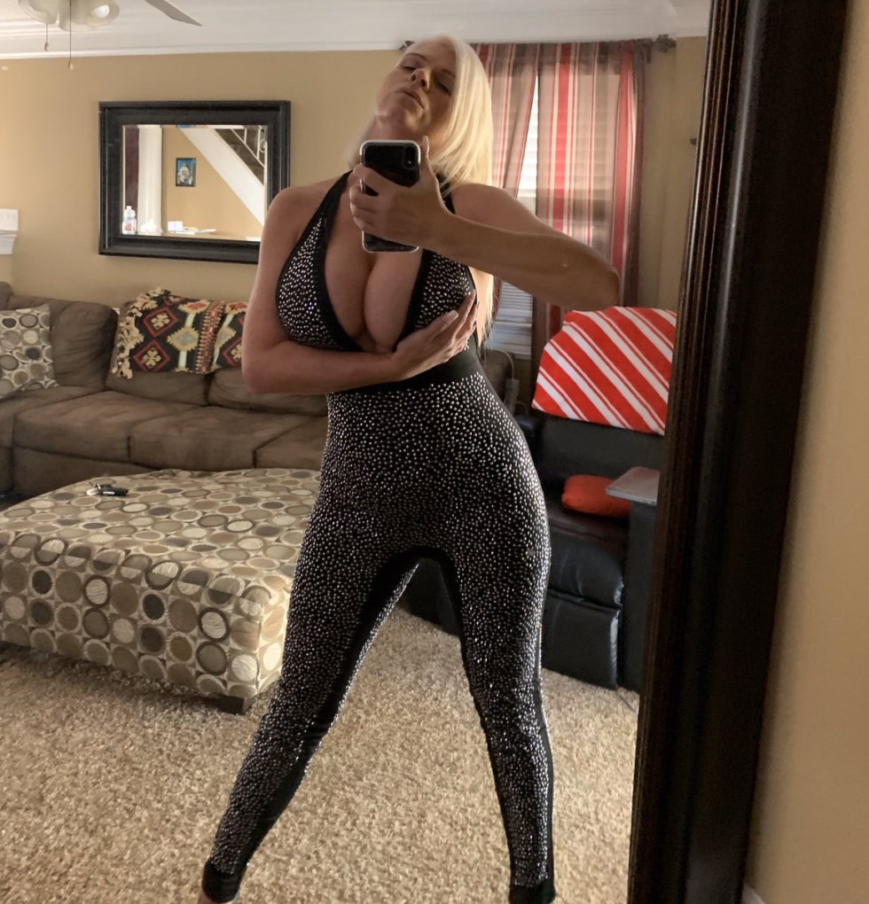 Claudetta Monroe Tits