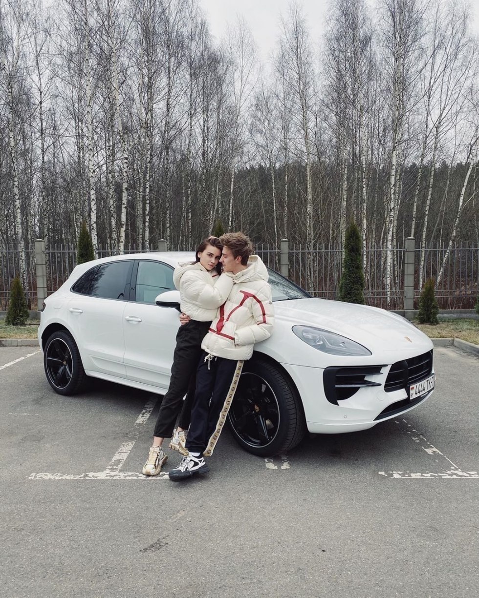 Ex Teacher Julia Vladimirovna Hairy Pussy Anal